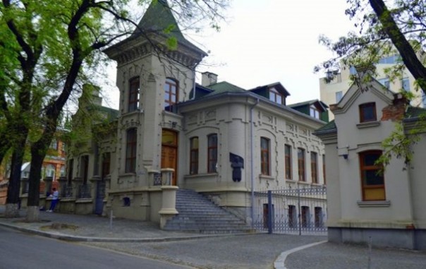 Резиденция Брежнева в Днепропетровске уйдет с молотка