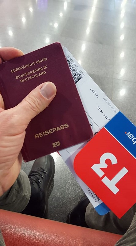 Наёмник из Германии: ВСУ превратились в «отрыжку совкового рабства», годящуюся лишь «принять бой и героически погибнуть»