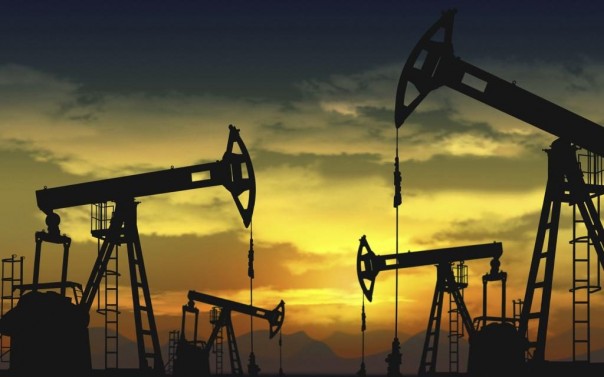США: Сланцевая нефтедобыча сокращается на 6 основных месторождениях из 7, газовая сокращается абсолютно