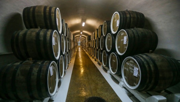 Украина увеличила закупку российского вина в 1,5 раза