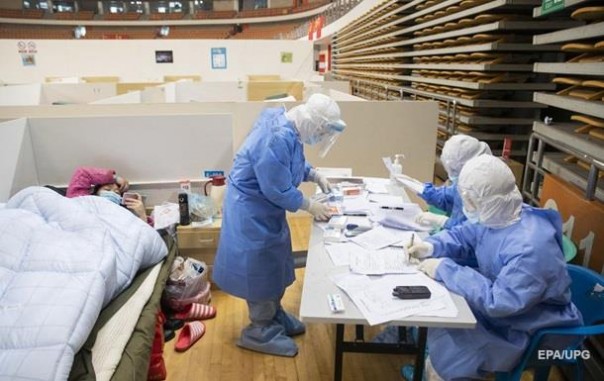 Коронавирус в Китае: число жертв превысило 1500, заразились более 1700 медработников, в Ухане ужесточили карантинный режим