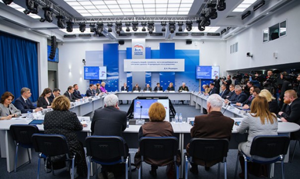 Ветераны получат право пожизненного бесплатного проезда в поездах и бесплатную мобильную связь