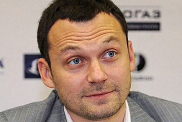 Президент хоккейной Федерации задержан по делу о банкротстве «Инвестбанка»