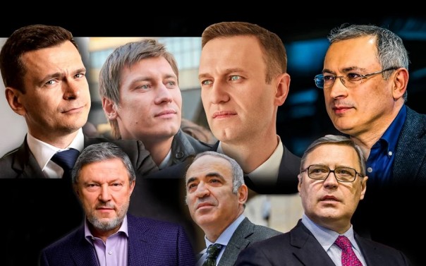 Как либшиза отмечает 23 февраля