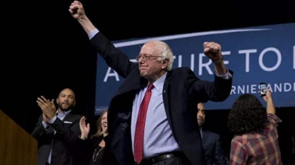 Берни Сандерс приостановил свою предвыборную кампанию