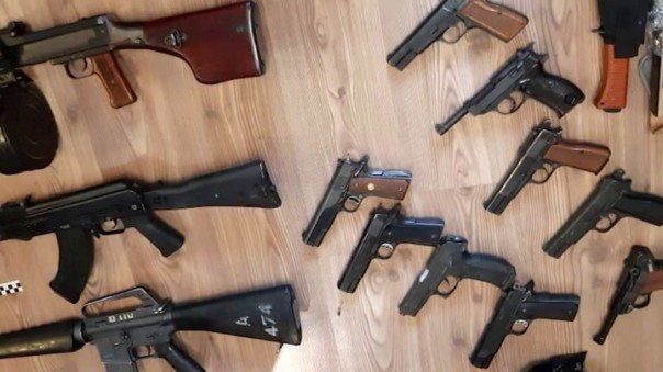 На Урале задержана артель черных оружейников