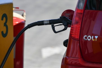 Россия оказалась в лидерах рейтинга стран с самым дешевым бензином