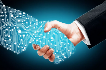 Цеков: Цифровизация и помощь малому, среднему предпринимательству должна быть по всем направлениям