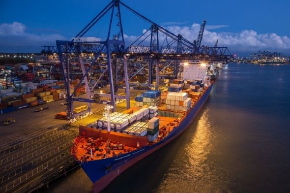 Грузооборот порта №1 США рухнул почти на четверть - самый мощный обвал с краха 2009