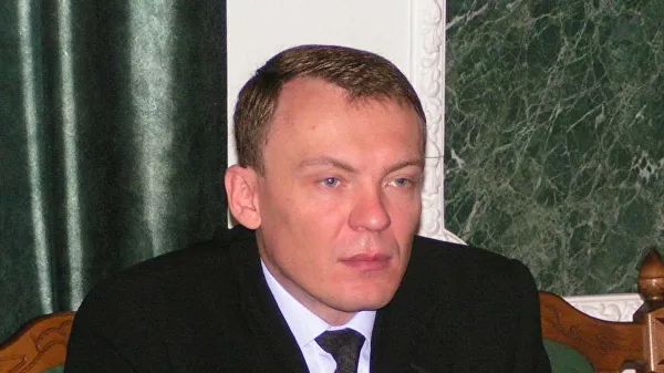 Коронавирус COVID-19: Страны приостанавливают полёты. Россия перебросит в Италию 8 бригад вирусологов. В США сертифицирован 45-минутный тест