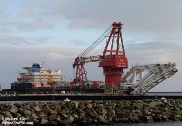 Баржа из России тренируется в Германии достраивать «Северный поток — 2»?