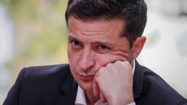 Украинский канал наложил на обращение Зеленского субтитры с признаниями в убийстве