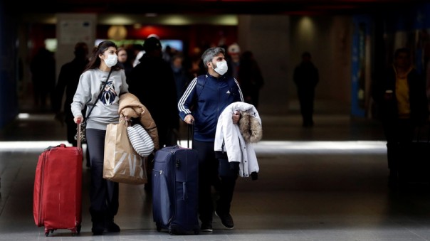 Чехия запретила въезд всех иностранцев и закрыла выезд своим гражданам