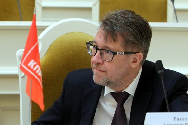 Коммунист Рассудов и его доходы: на чем зарабатывает депутат
