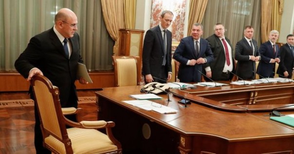 Цены на нефть заставили правительство начать пересмотр бюджета