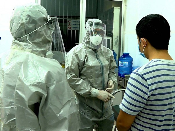 Фейк за фейком: либеральные СМИ заражают коронавирусной истерией