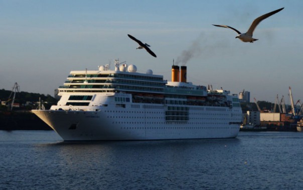 Во Владивосток запретили заходить лайнеру Costa Neoromantica