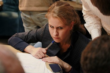 Как Соболь относится к счастью дочери