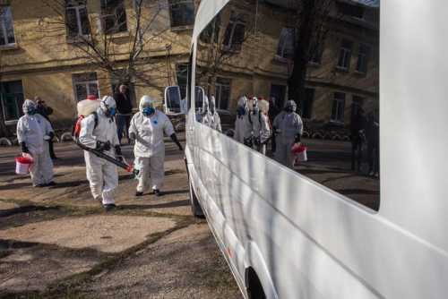 ДНР: война и режим повышенной готовности
