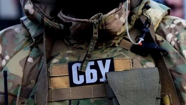 Без «агентов Кремля» никуда: СБУ арестовала главарей преступной группировки и тут же обвинила их в работе на РФ