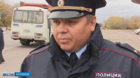 Прославившегося доходами в 50 млн замглавы воронежской ГИБДД отправили служить в район