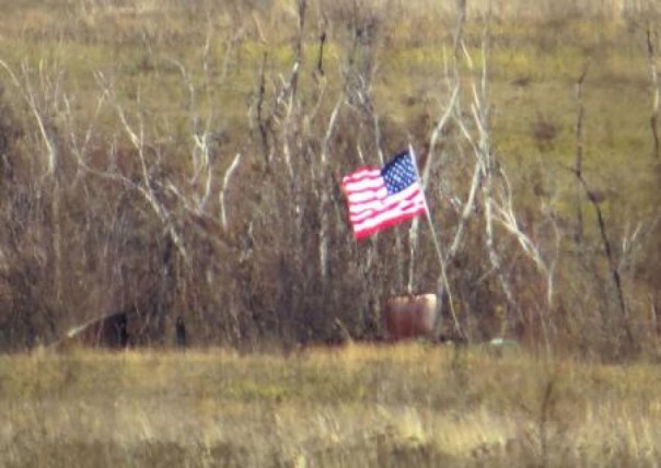 Западные банки и украинские олигархи готовы к скупке земли. Осталось её посильнее обесценить. Юрий Апухтин