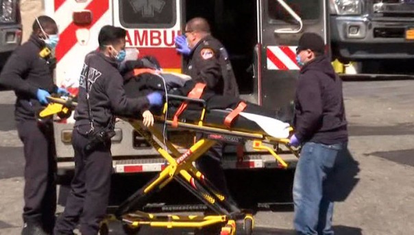 Число умерших от коронавируса в США превысило 10 тысяч человек