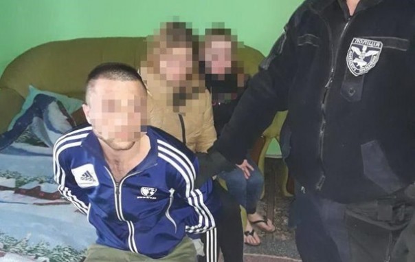 На Закарпатье полиция накрыла бордель с несовершеннолетними