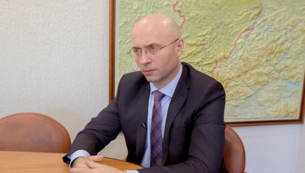 Задержанный за получение взятки замглавы Хакасии, строил роскошный особняк (Видео)