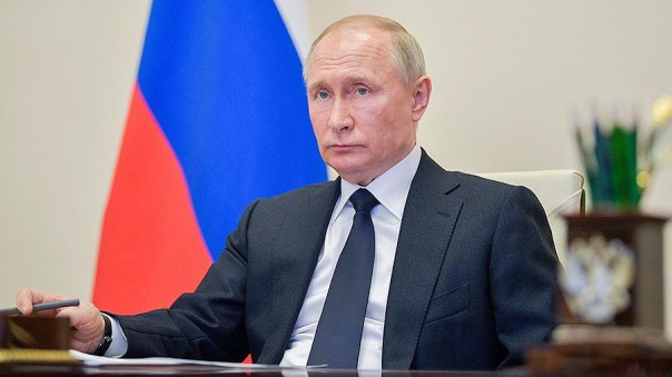 Путин заявил о полном контроле над ситуацией с коронавирусом в России