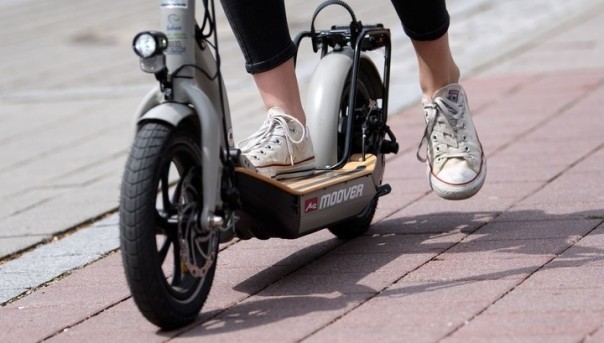 Важные изменения в ПДД: электросамокаты и сегвеи вывели в отдельную категорию