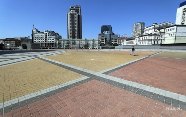 На Украине продлили карантин до 11 мая | Шмыгаль заговорил об ограничениях на два года