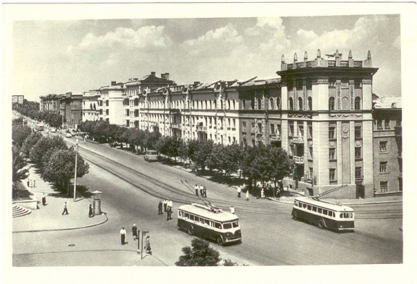 Город Сталино - символ Донецка