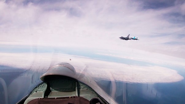 Российские Су-27 сопроводили самолет ВВС Бельгии над Балтийским морем