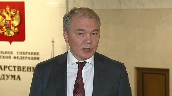 В КПРФ предложили ввести календарь обязательных прививок от COVID-19