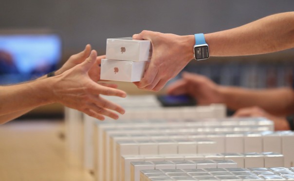 Юристы оценили идею о введении в России регистрации смартфонов