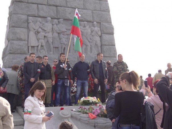 «Мы не будем стрелять в русских солдат» – пандемия открыла глаза болгарам