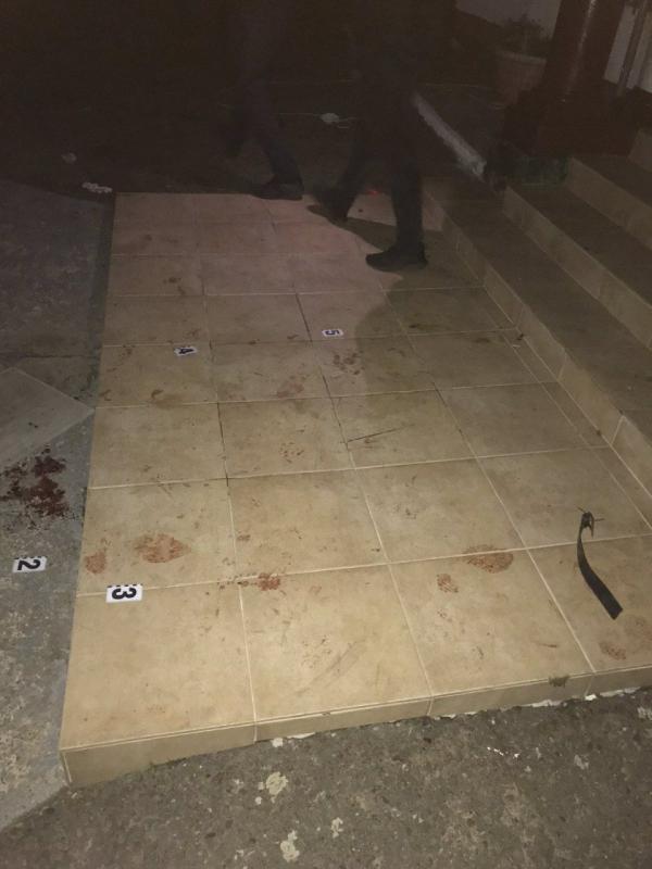 Томос-рейдеры пытались захватить храм УПЦ МП в Черновицкой области. Верующих избили под присмотром полиции