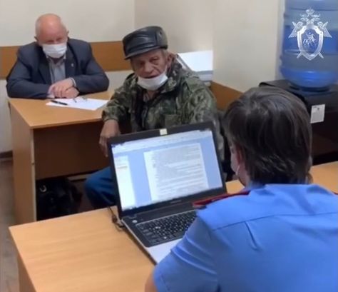 СК показал видео допроса мужчины, ранившего гранатой 12 человек в Ставропольском крае