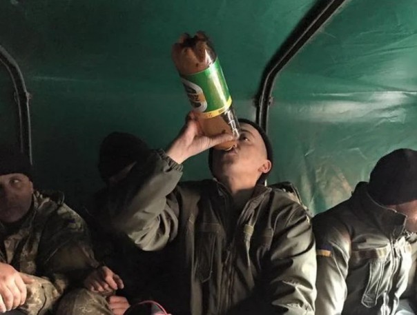 Пьяные ВСУшники подожгли свой склад боеприпасов в Красногоровке