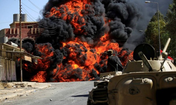 Когда кризисы толкают страну в неизвестность, появляется надежда на военных...