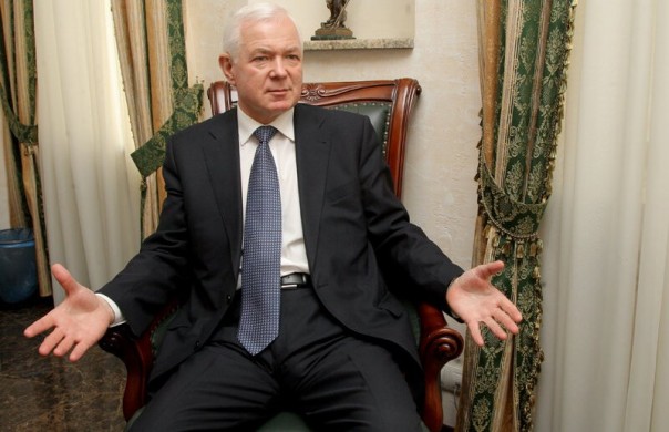«Вернём Крым через 2 года!» – украинский генерал протёр штаны на 15 западных форумах