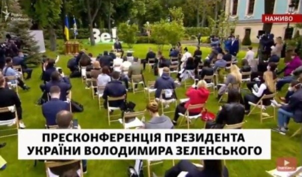 Зеленский об отношениях с Путиным: «Мы должны с ними говорить и договариваться»