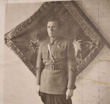 Отважный летчик-истребитель капитан Самсонов Иван Дмитриевич