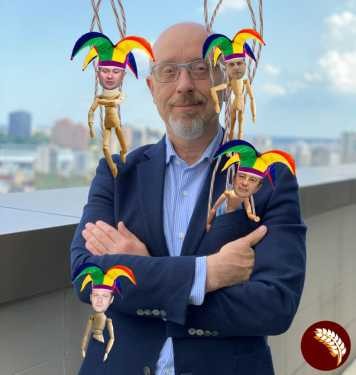 Шоу-миротворчество Зеленского и блогеры-марионетки