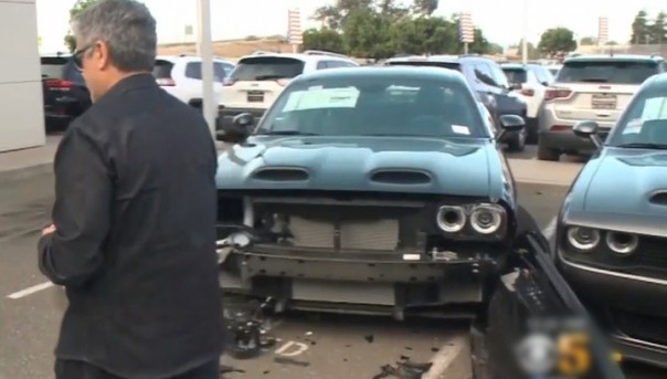 Беспредел в США: из автосалона угнали сразу 50 автомобилей