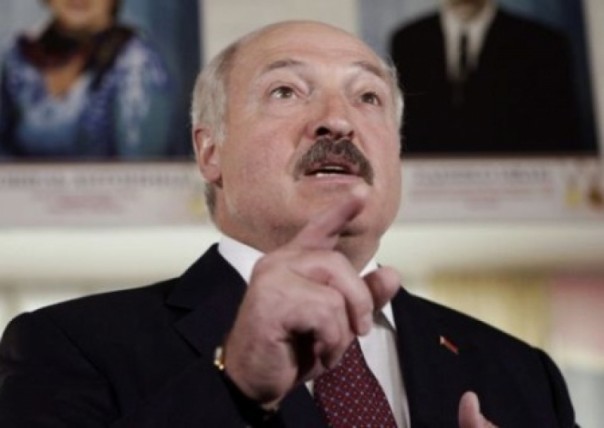 Похороны белорусского социализма (Владимир Трухан) | Красные флажки или рубикон для Лукашенко? (Артем Агафонов)