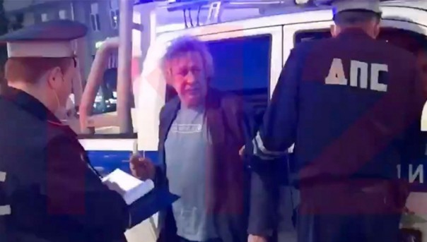 Прокуратура подтвердила наркотическое опьянение Ефремова в момент ДТП. На Ефремова надели электронный браслет