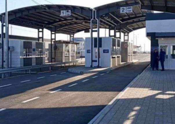 Украина открывает границу с Крымом и вводит карантин для приезжающих крымчан