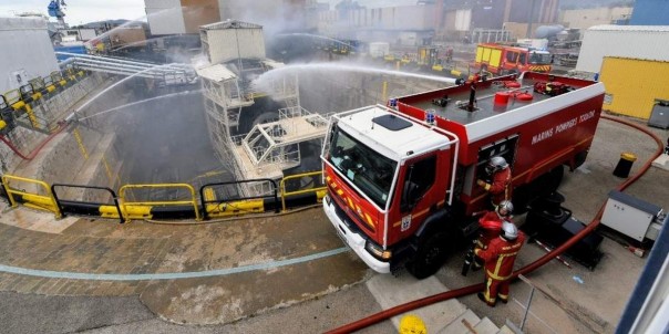 Она сгорела: на французской атомной подлодке произошёл сильный пожар